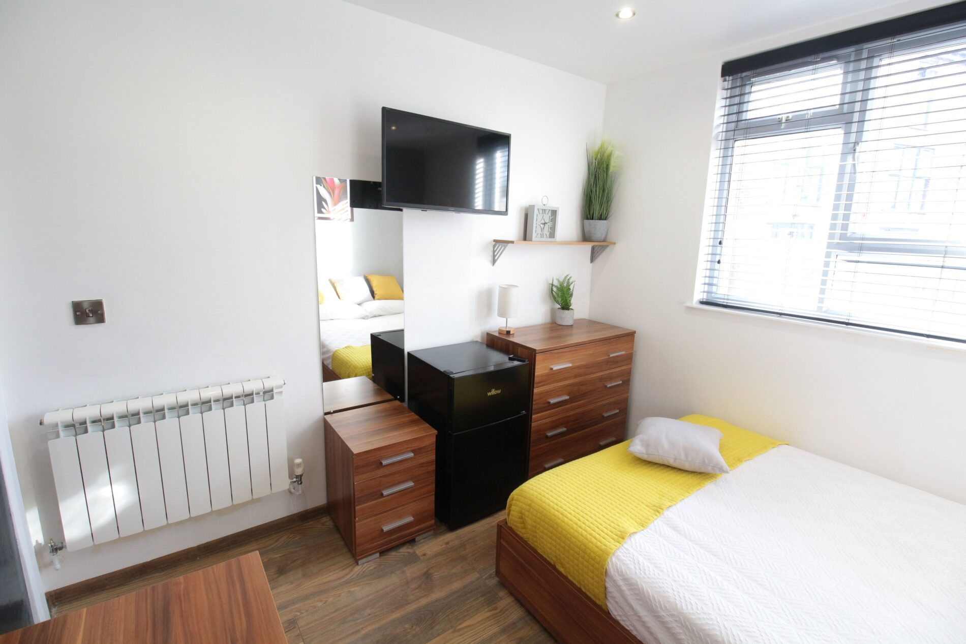 Room St Botolphs Crescent in Lincoln