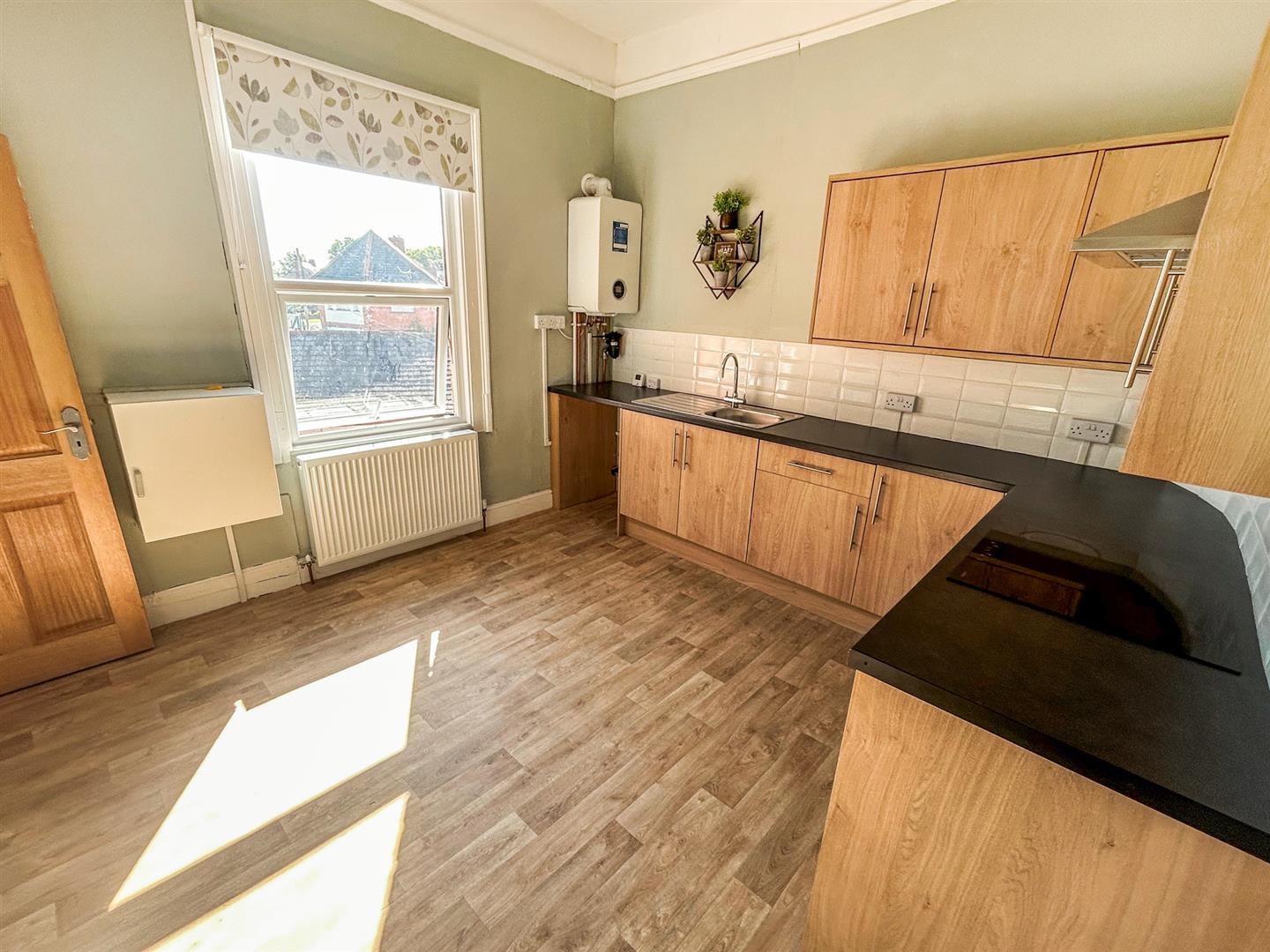 Flat Old Saint Martins Road in Gobowen