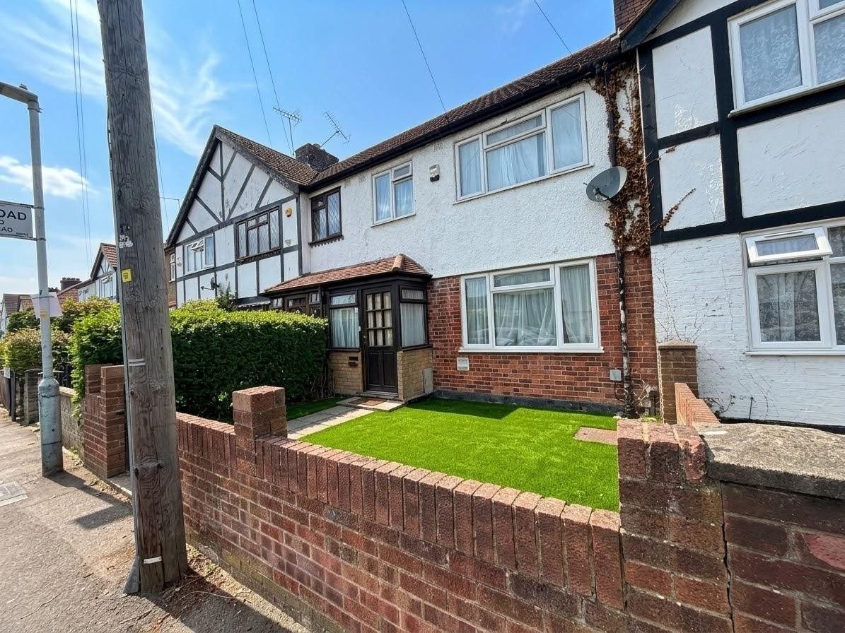 House Tudor Road in Greater London