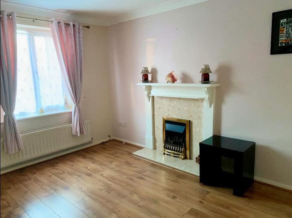 House Woodhouse Way in Sandwell
