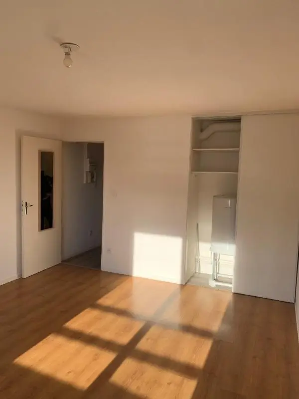 Flat Rue de la Guignette in La Rochelle