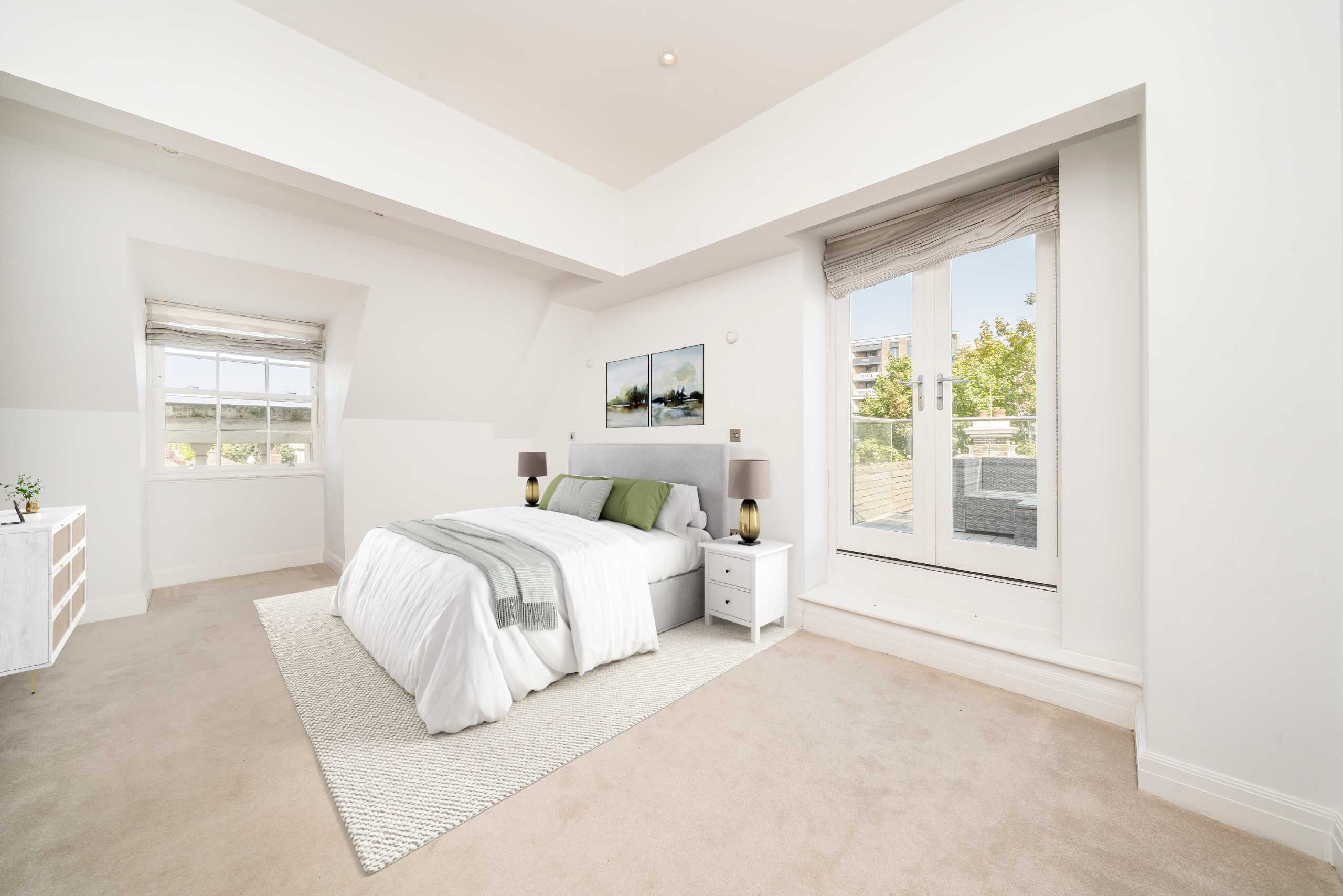 Flat Kew Bridge Road in Greater London