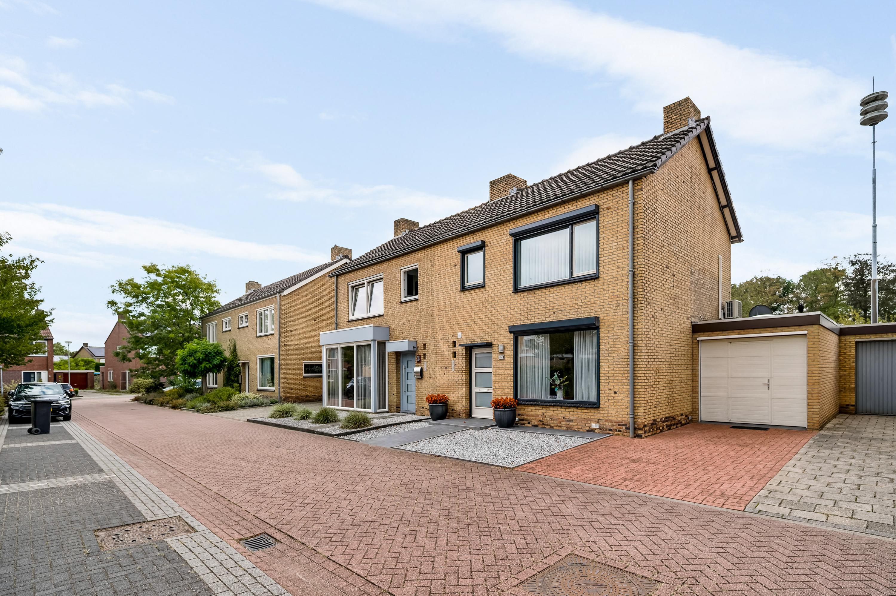 Huis Zonnedauw 4 in Haelen