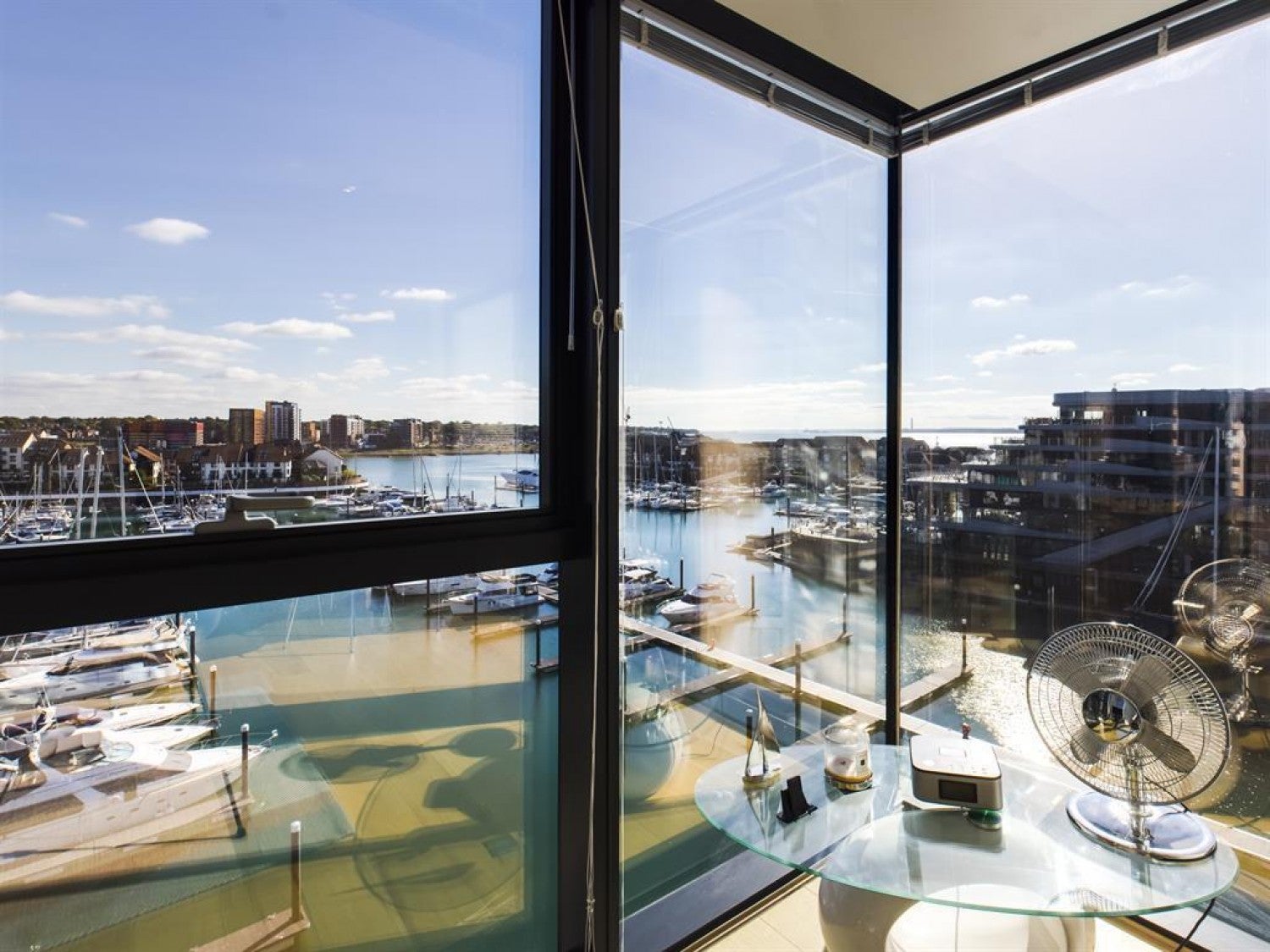 Flat Ocean Way in Southampton