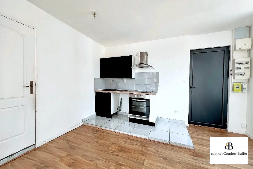 Flat Rue Eugène Perreau in Cosne-Cours-sur-Loire