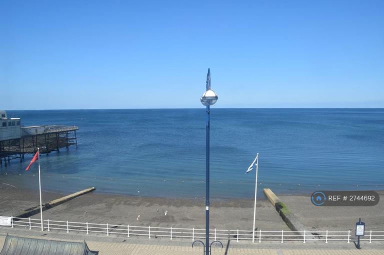 Room Marine Terrace in Aberystwyth