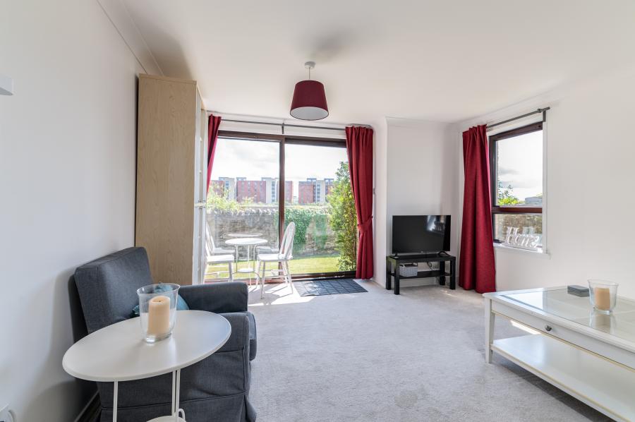 Flat Roseangle in Dundee