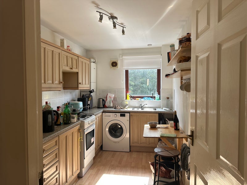 Room Grovepark Street in Glasgow