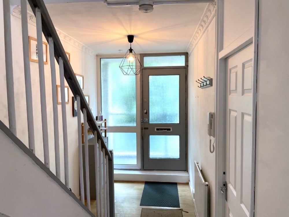 Flat Stanhope Street in Greater London