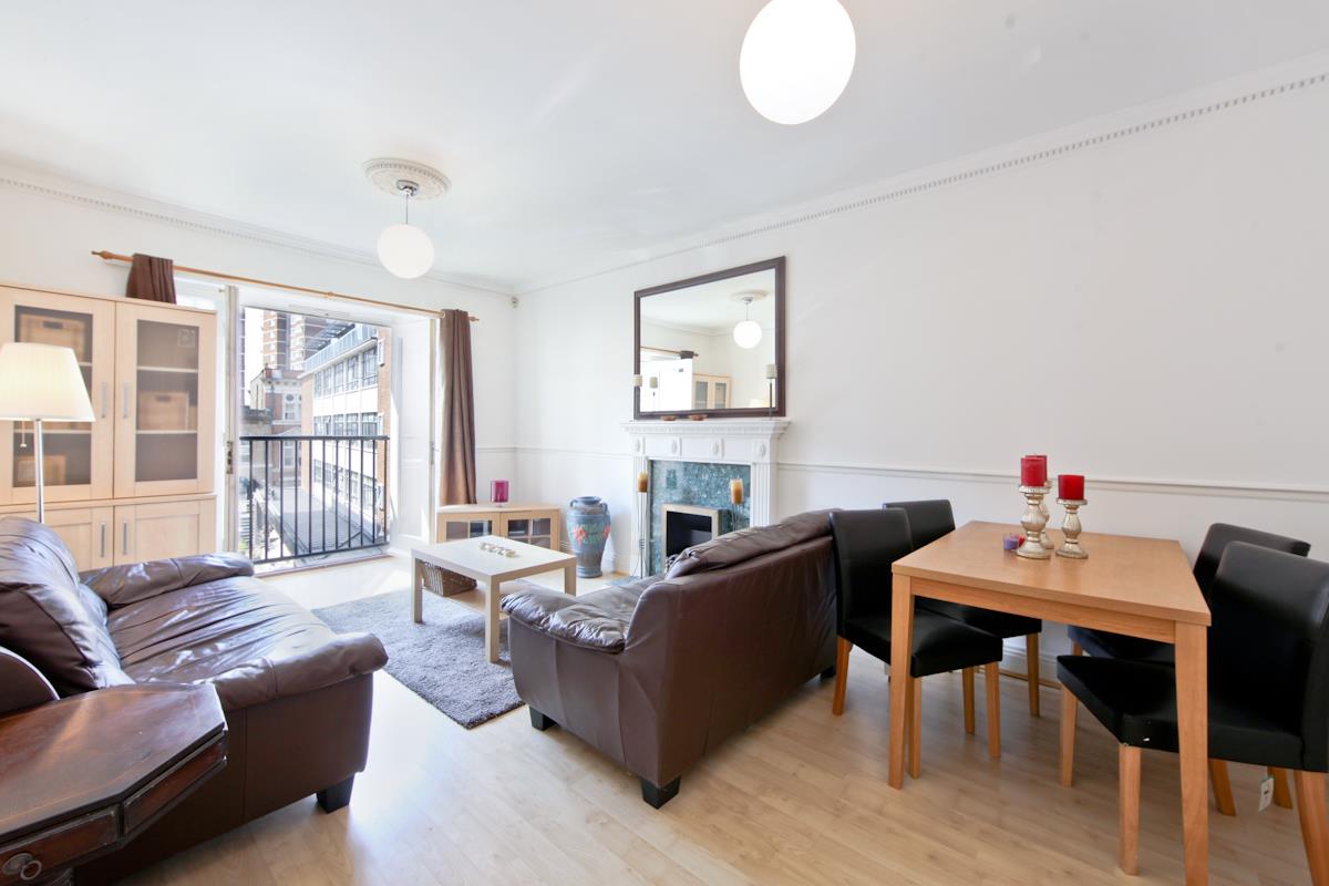 Flat Leathermarket Street in Greater London