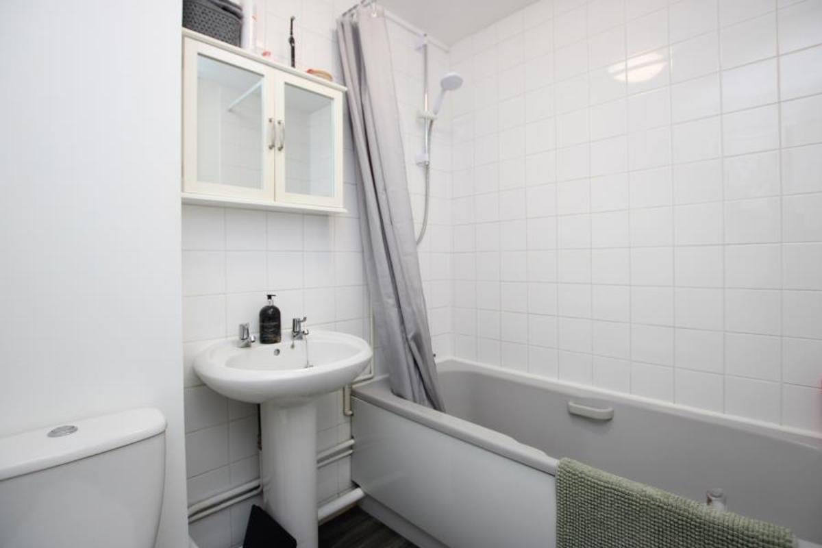 Flat Apseleys Mead in Bradley Stoke