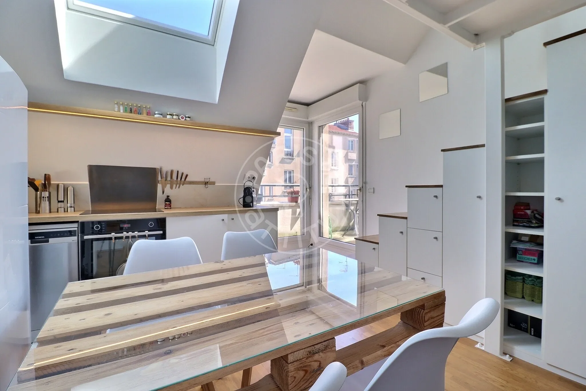 Appartement Rue Paul Fort à Paris