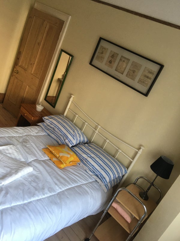 Room Heysham Road in Greater London