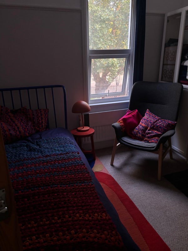 Room Faringford Road in Greater London