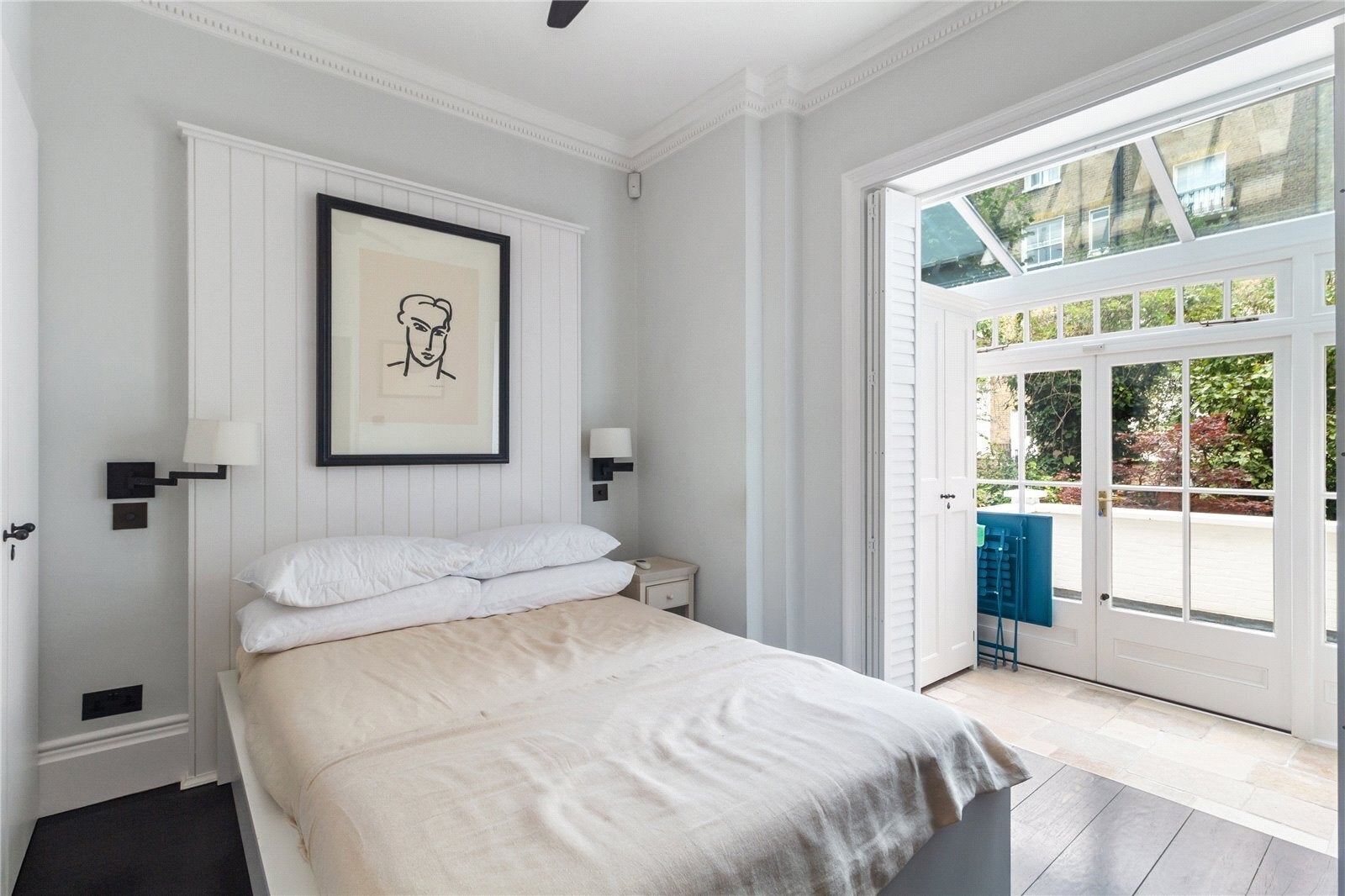 Flat Dawson Place in Greater London