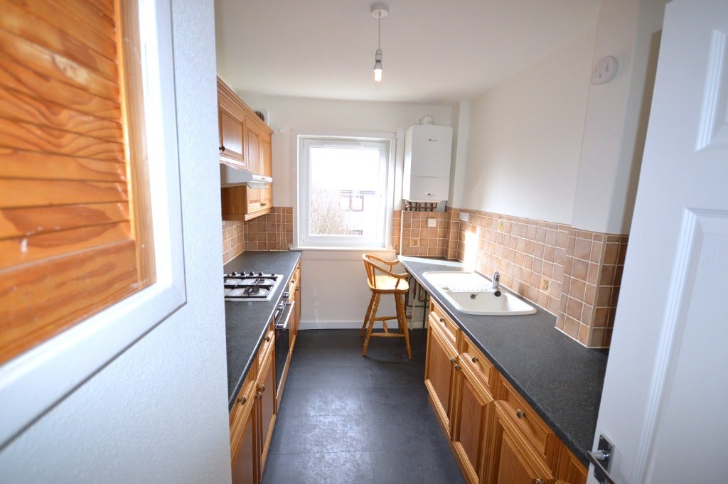 Flat Thurso Crescent in Dundee