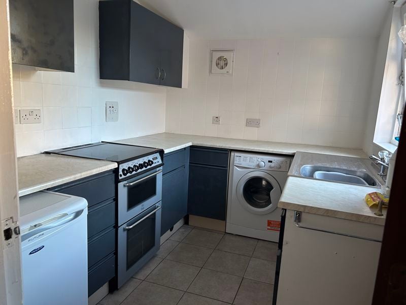 Flat Overton Road in Kirkcaldy