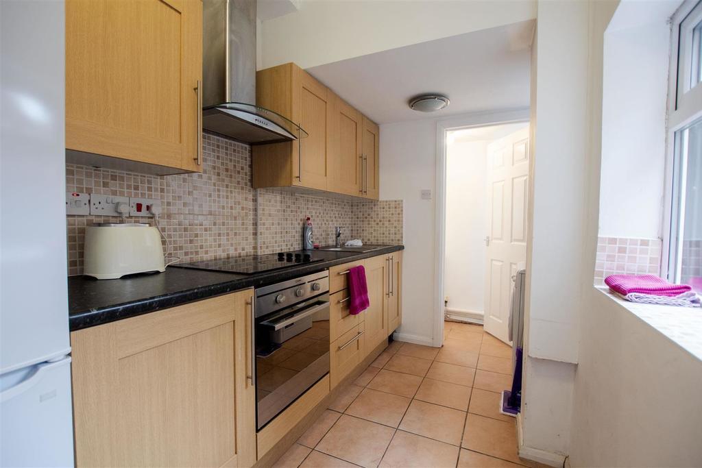 Flat Teignmouth Road in Birmingham