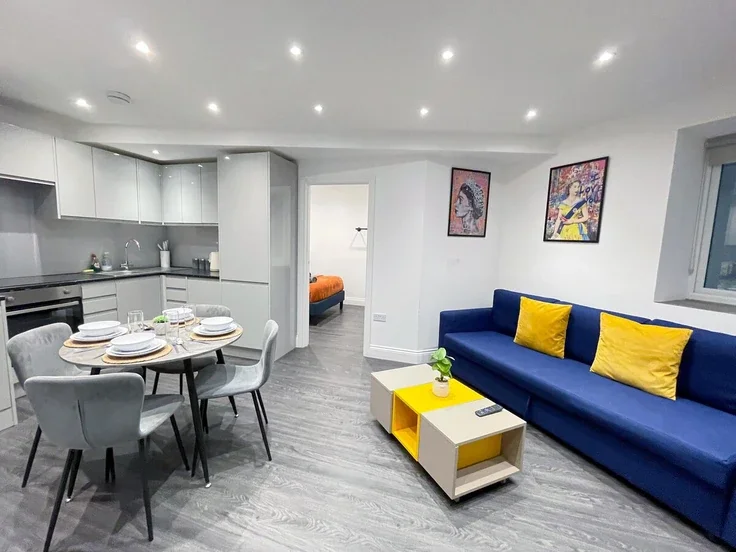 Flat Charlotte Road in Greater London