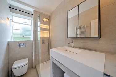 Flat Taymount Rise in Greater London