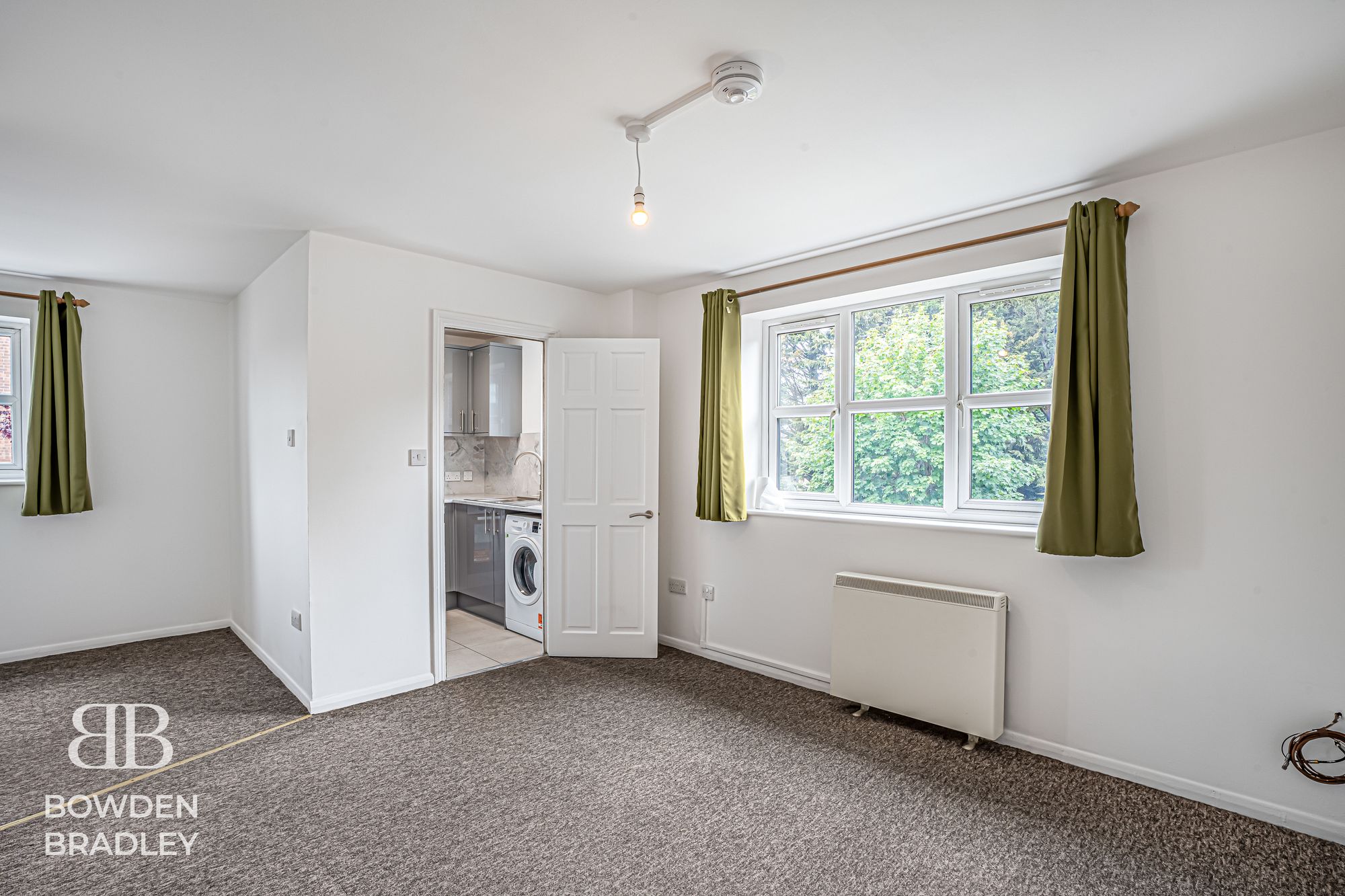 Flat Yunus Khan Close in Greater London