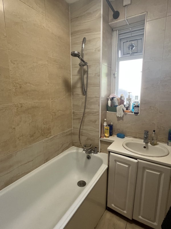 Room Newcomen Street in Greater London