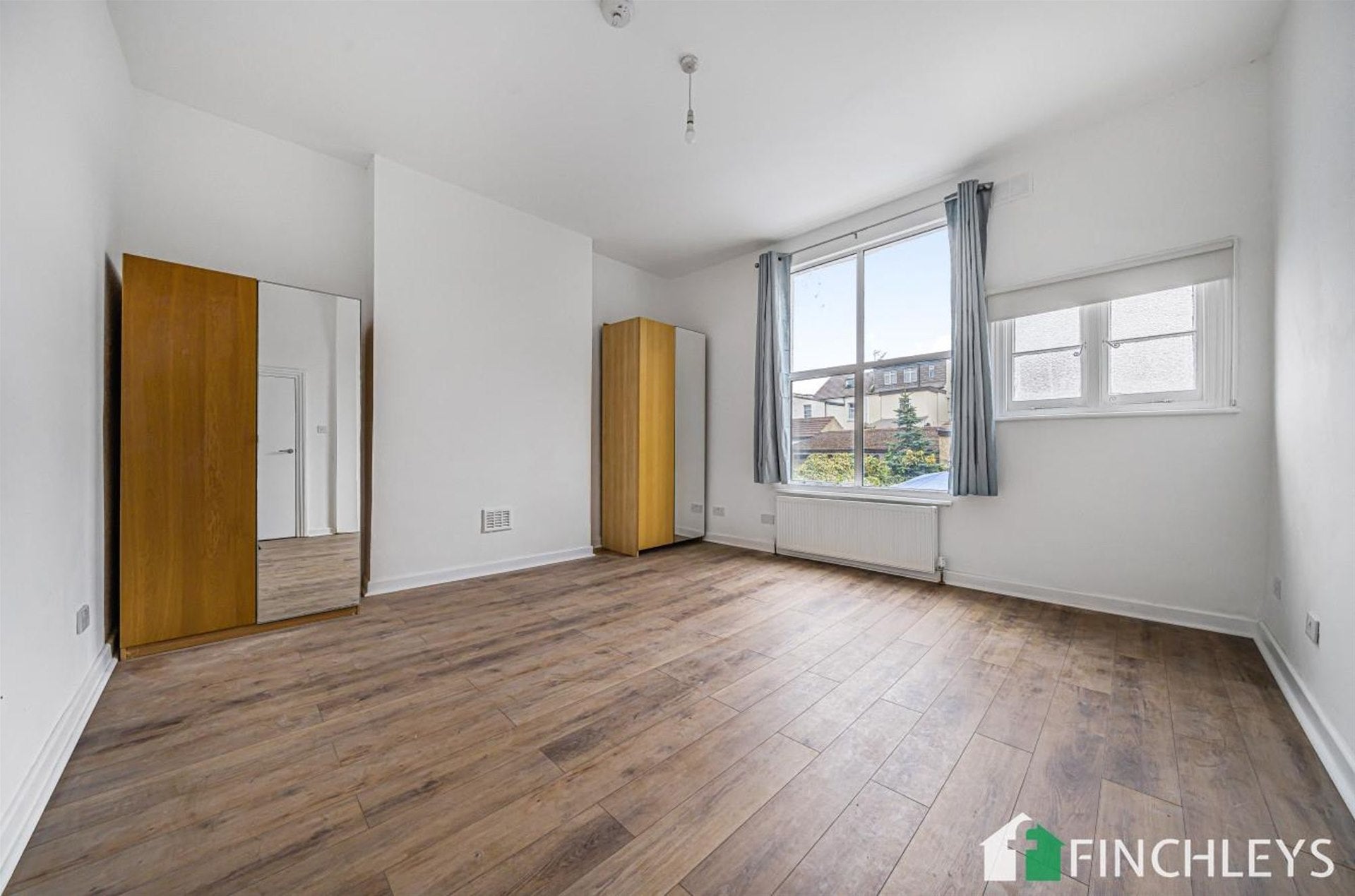 Flat Lichfield Grove in Greater London