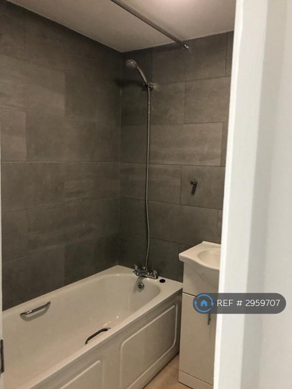 Flat Whitley Close in Borough of Spelthorne