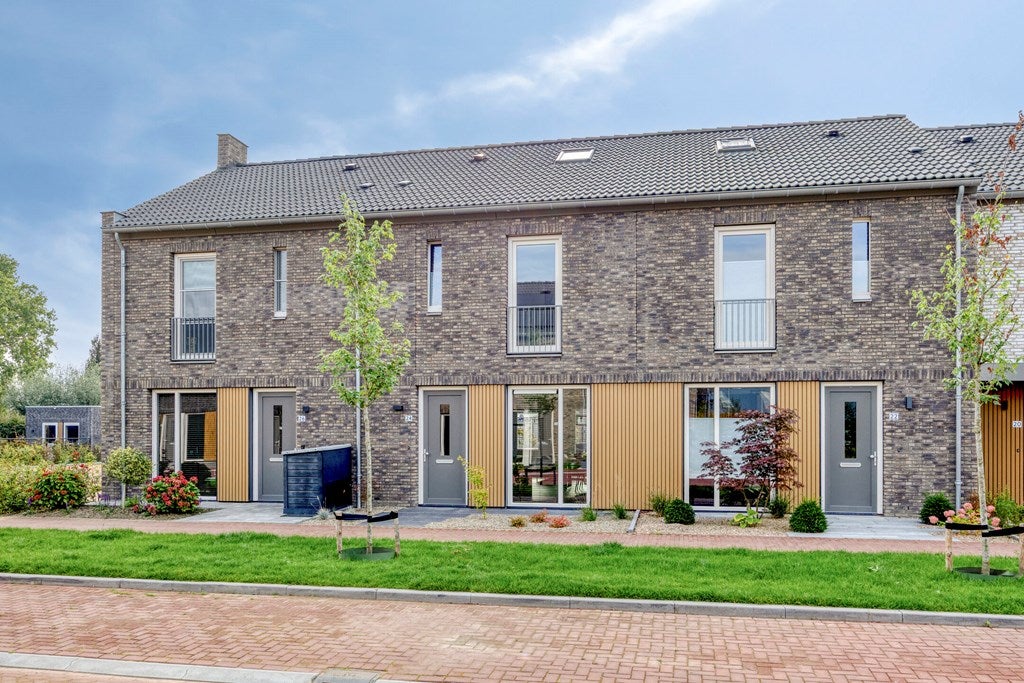 Huis Koemeersloop 24 in Wintelre