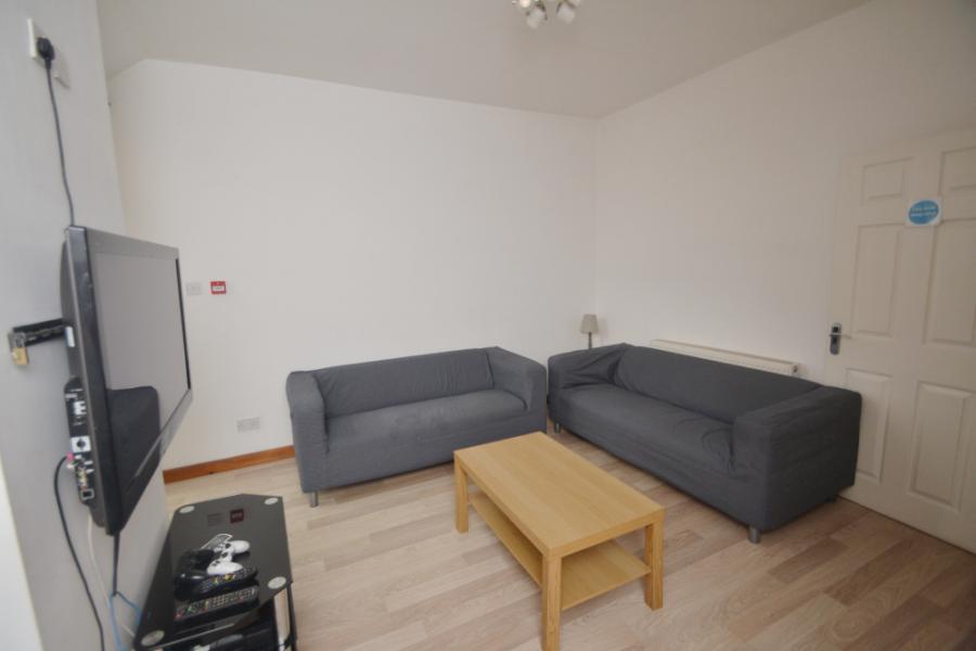 Flat Brailsford Road in Manchester