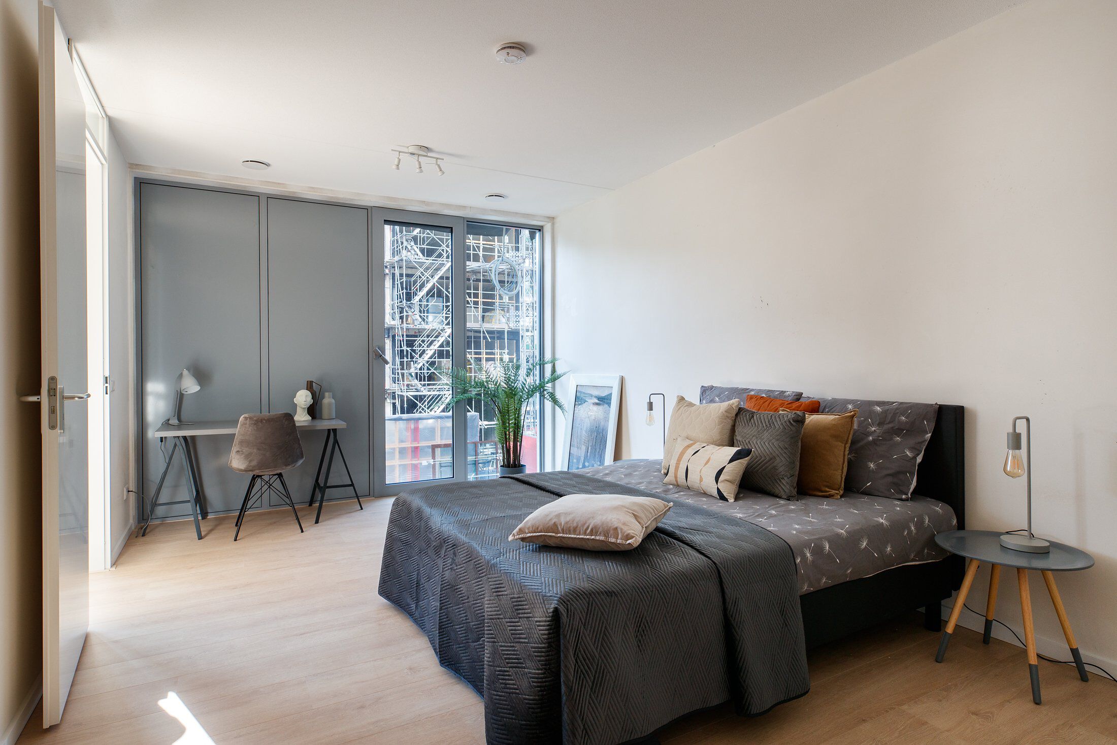 Appartement VOC-kade in Amsterdam