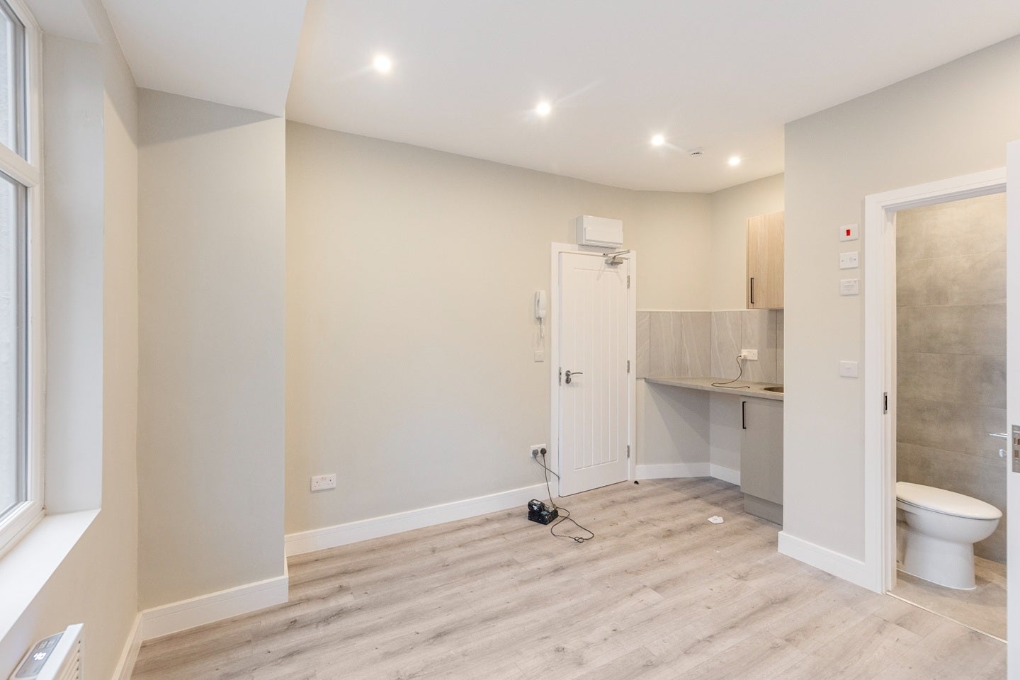 Room Yeading Lane in Greater London