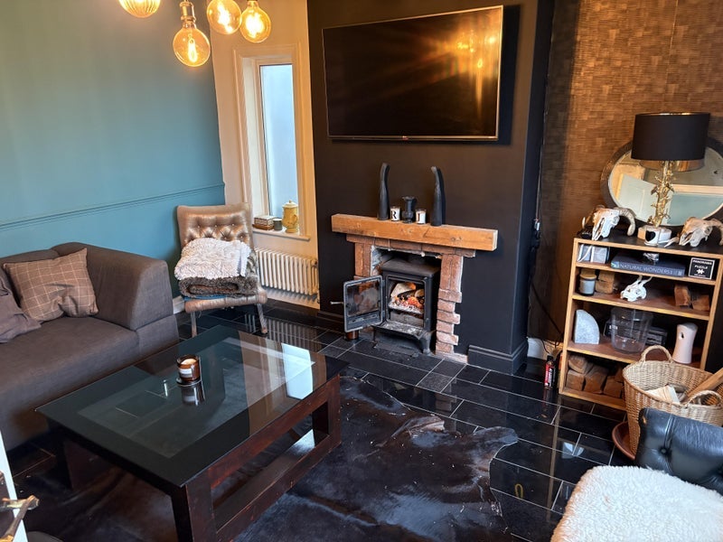 Room Granby Drive in Bradford