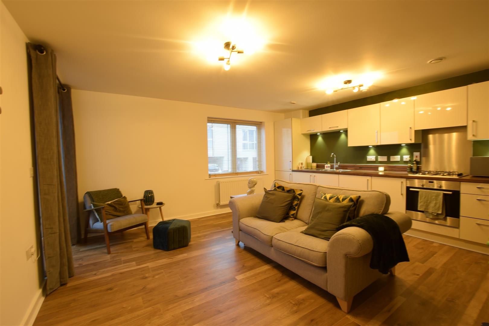 Flat Trem Elai in Penarth