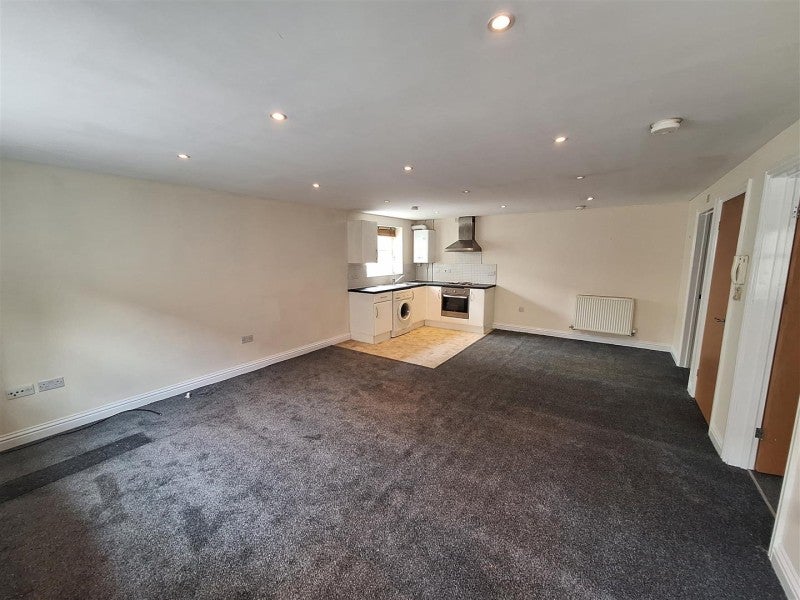 Flat Fitzwilliam Street in Peterborough