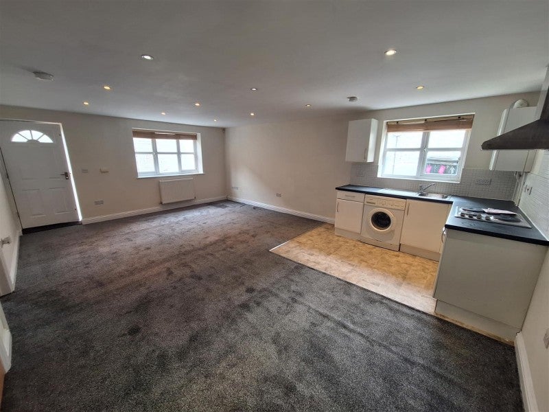 Flat Fitzwilliam Street in Peterborough