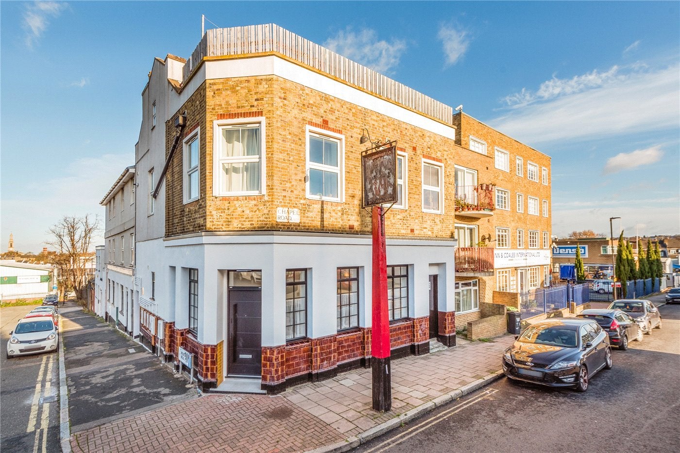 Flat Chapel Road in Greater London