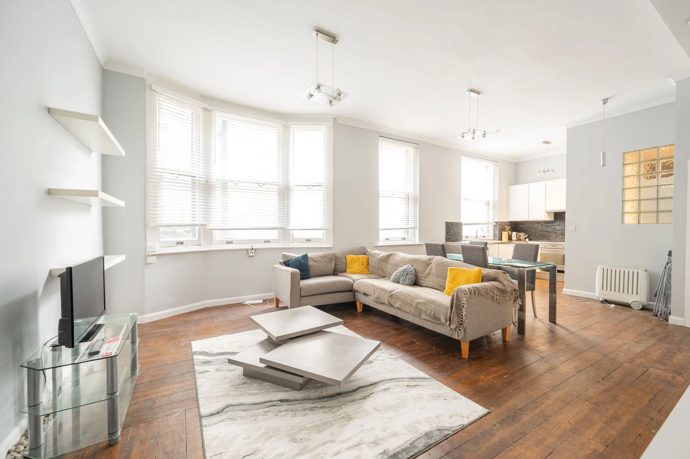 Flat Southampton Row in Greater London