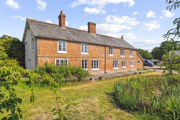 House Lyburn Road in Landford