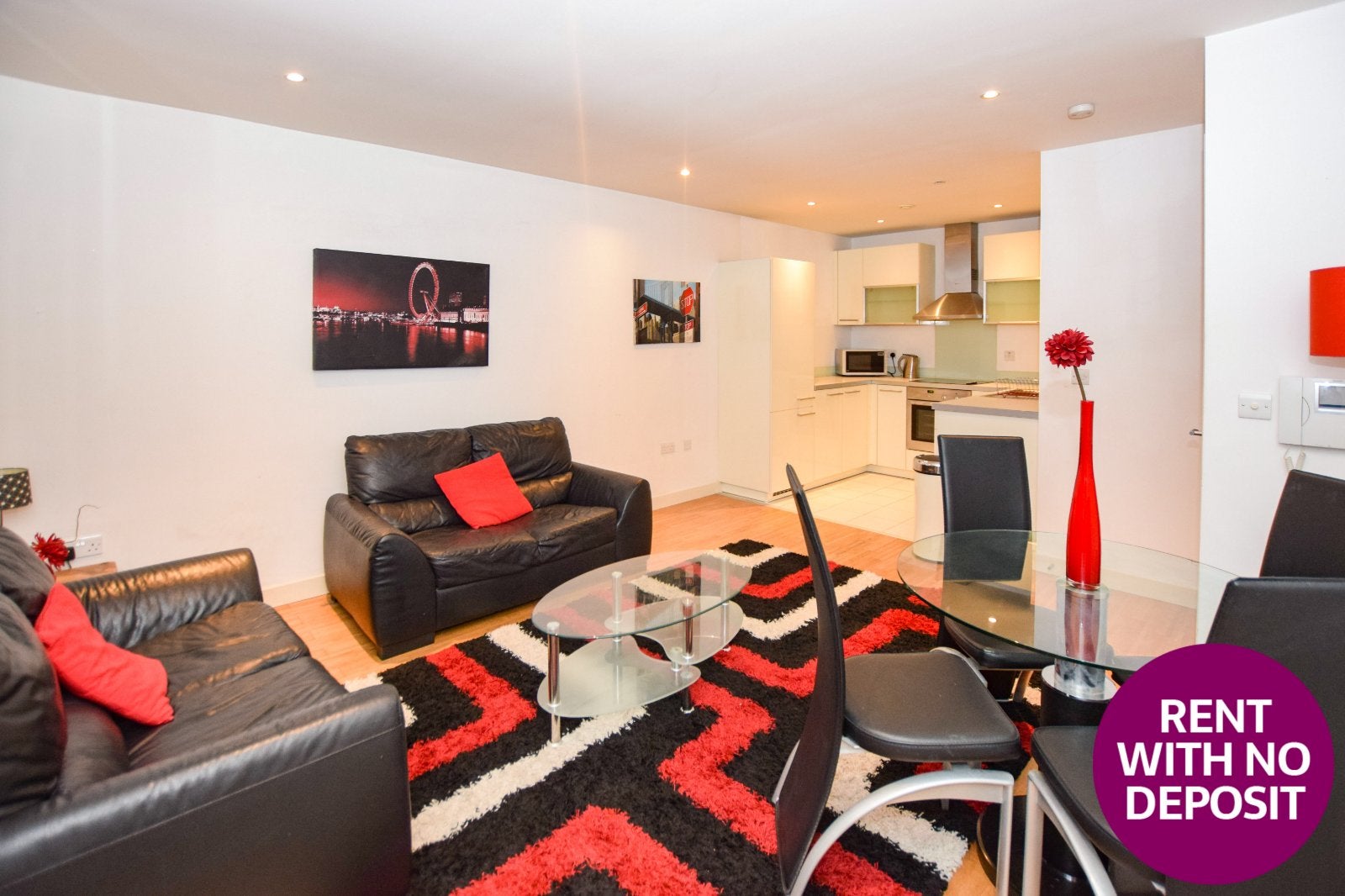 Flat Kelso Place in Manchester