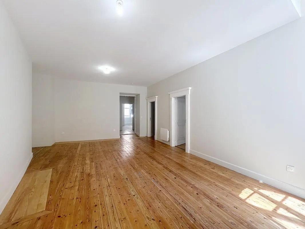 Flat Rue Pharaon in Toulouse