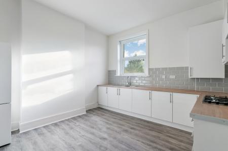 House Leghorn Road in Greater London