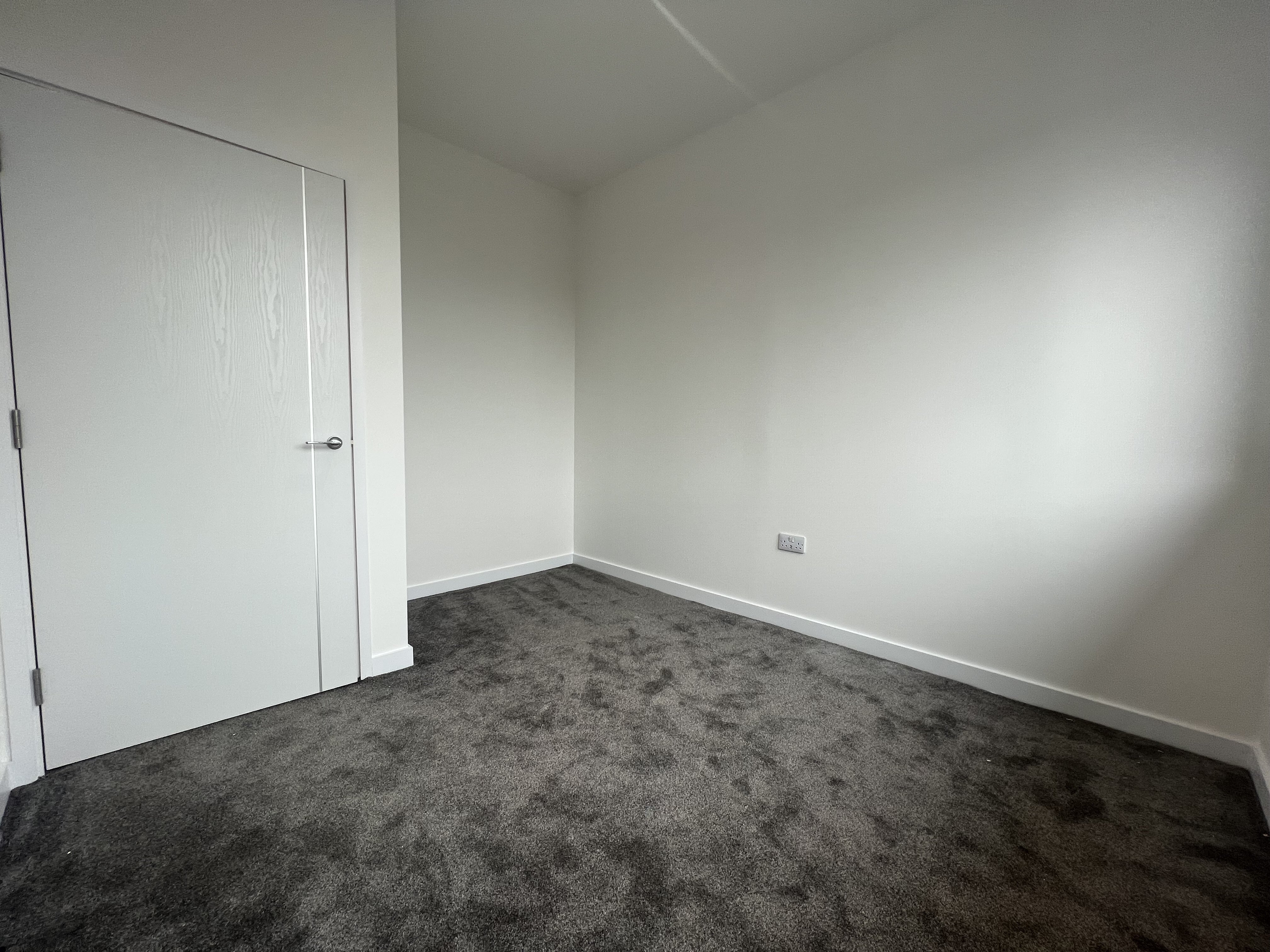 Flat Alençon Link in Basingstoke and Deane