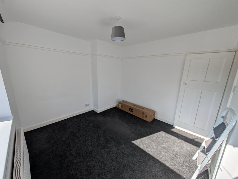Room Albermarle Road in Newcastle-under-Lyme