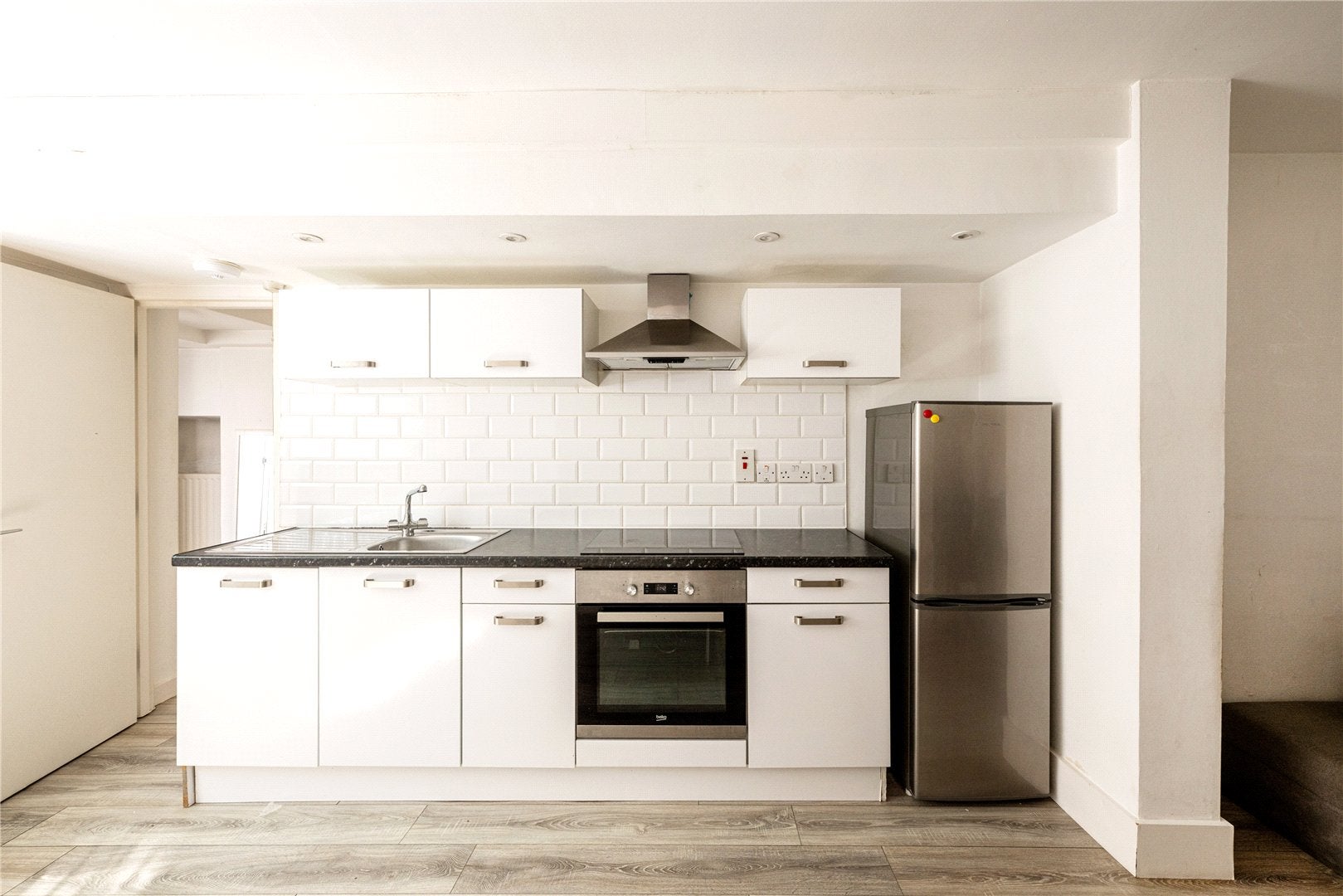 Flat Gloucester Terrace in City of Westminster