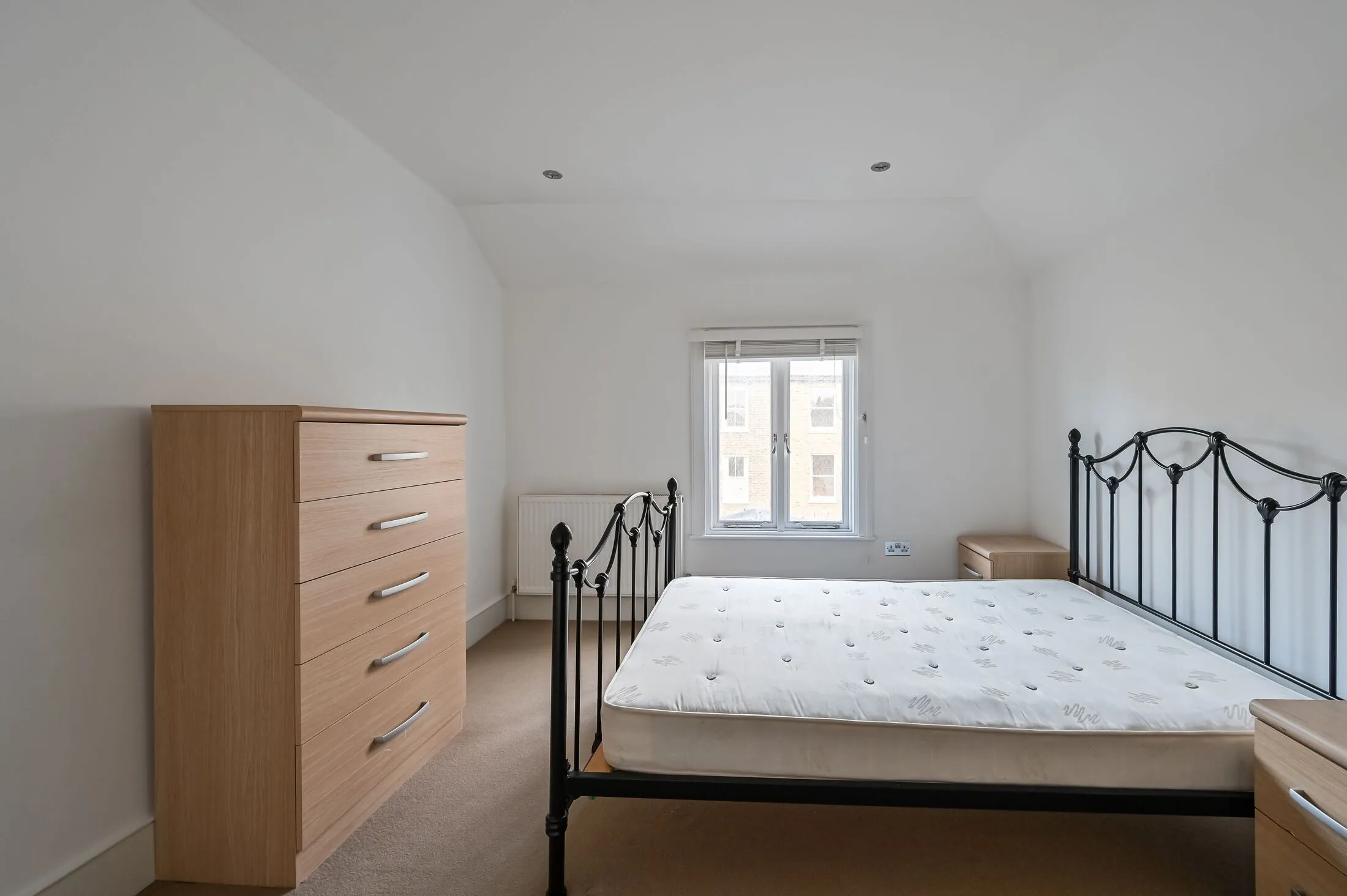 Flat Finsbury Park Road in Greater London