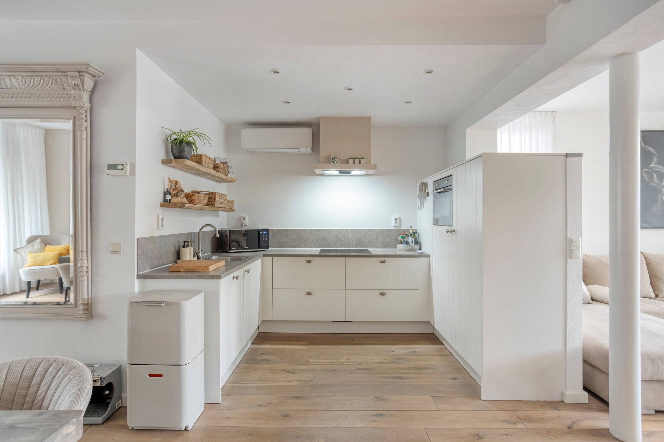 Tussenwoning te koop: Dr. Poelslaan 4, Sittard