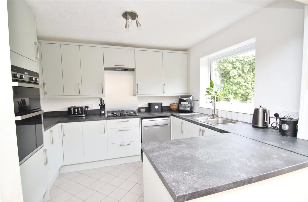 House Otter Close in Verwood