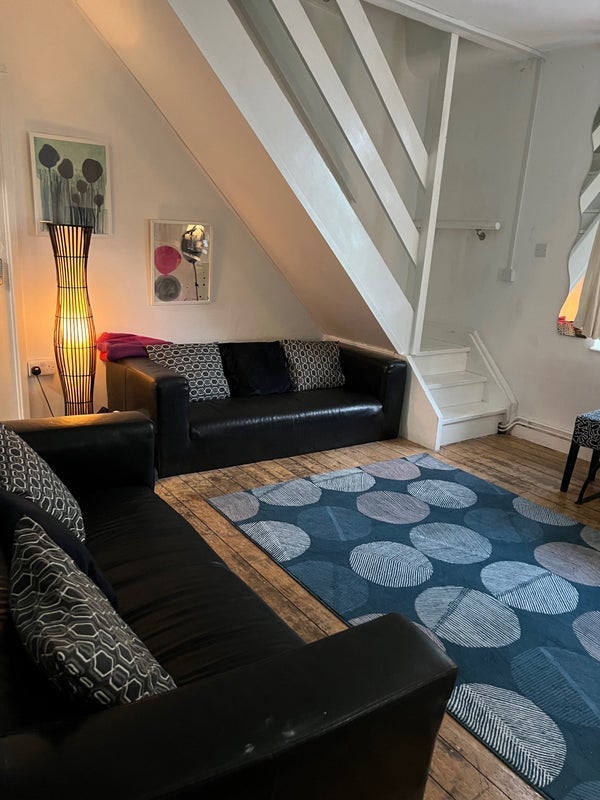 Flat Harmood Place in Greater London