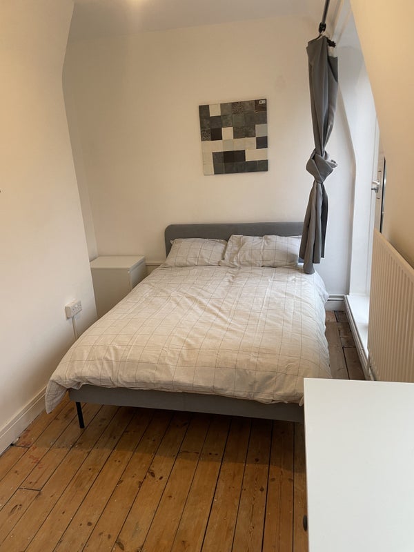 Flat Harmood Place in Greater London
